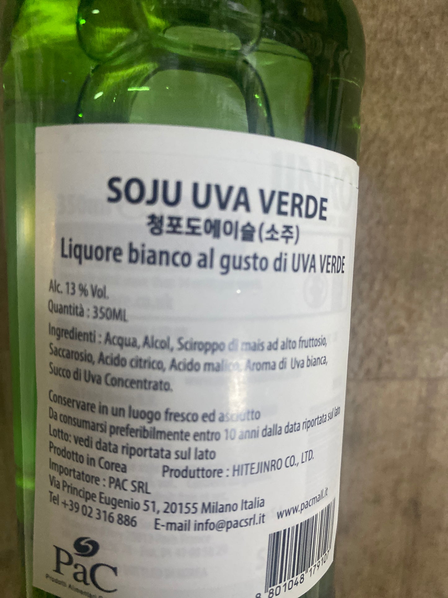 Jinro - Soju gusto Uva Vol. 13% - 360ml