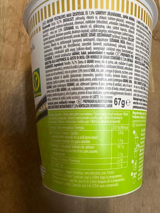 Nissin - Ramen Veggie al Miso CUP 67g (CON BRODO)