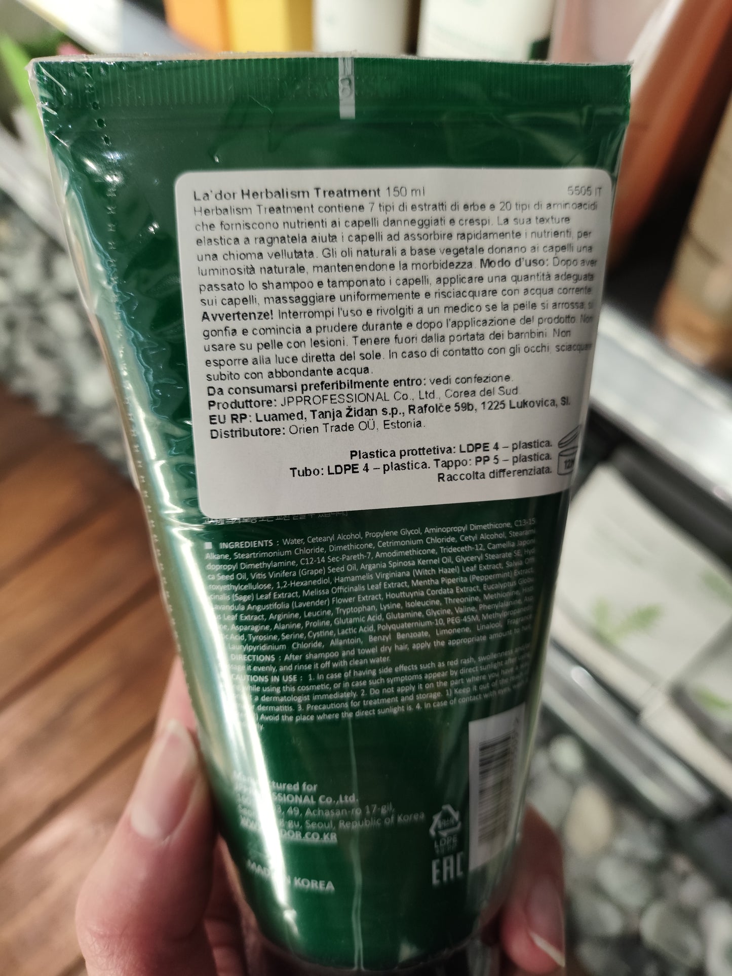 Lador - Trattamento Herbalism per capelli danneggiati 150ml