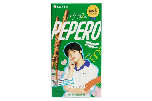 Lotte - Pepero STRAY KIDS Cioccolato e Mandorle 32g