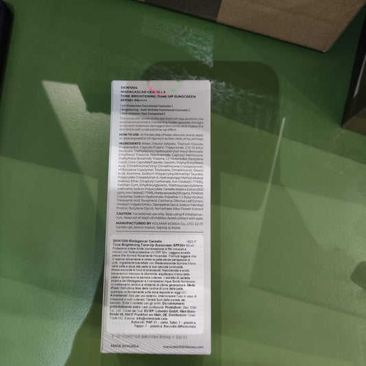 Skin1004 - Crema Solare illuminante 'Tone Up' SPF50 50ml